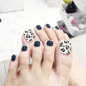 Read more about the article Behind the Scenes of Tru Nail Lounge’s Top Services