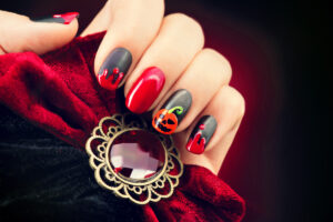 Read more about the article Get in the Spirit: Best Halloween Nails at Tru Nail Lounge