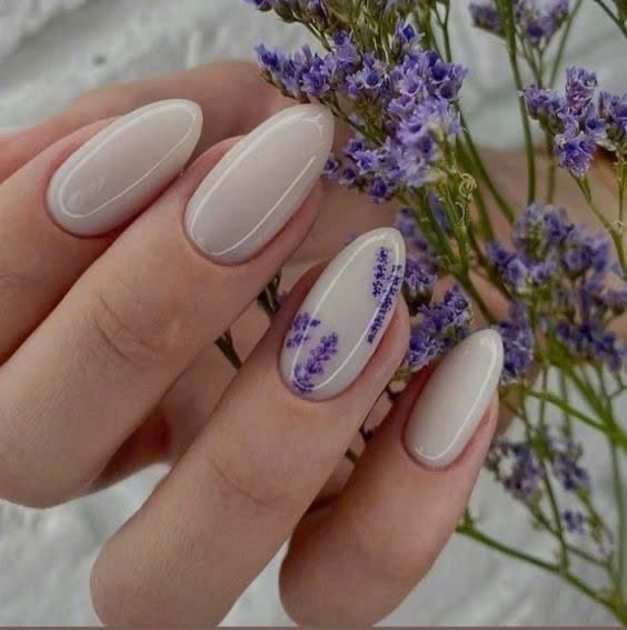 Read more about the article Tru Nail Lounge: A Case Study In Luxury Nail Services In Seattle.